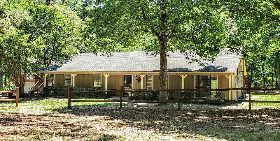 1st image of 262 Green Mountain Dr