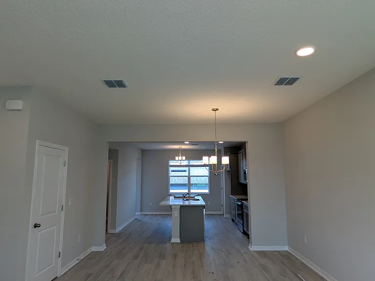 12184 Plumpton Dr — Photo 4