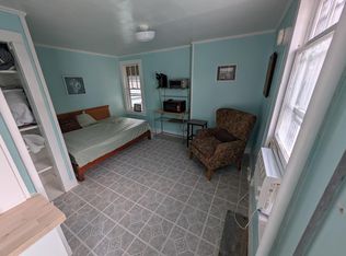 71 Elmwood Ave #16, Burlington, VT 05401