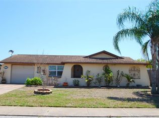 9204 Sterling Ln, Port Richey, FL 34668