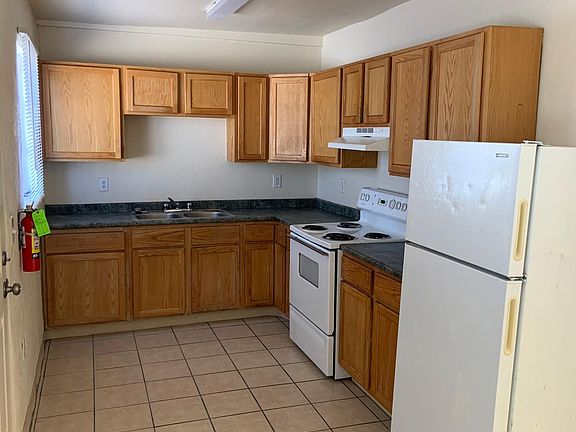 4th image of 915 S Solano Dr APT 10