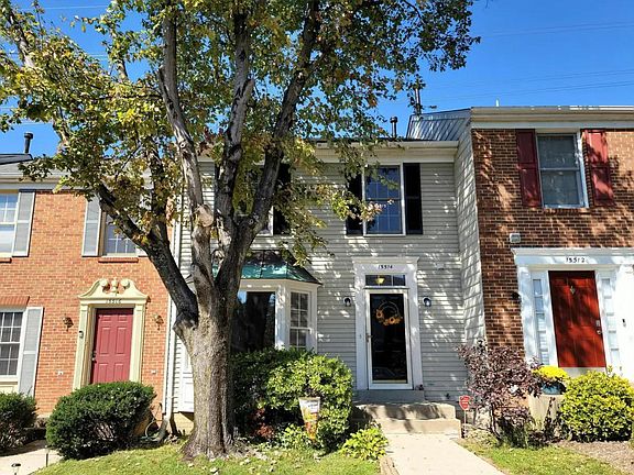 3rd image of 15514 Travailer Ct