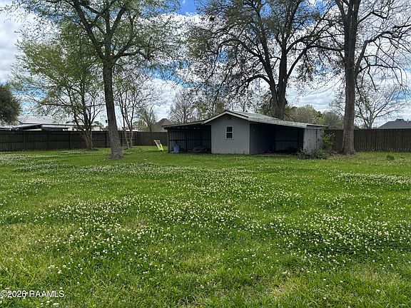 2nd image of 218 Fallis Rd