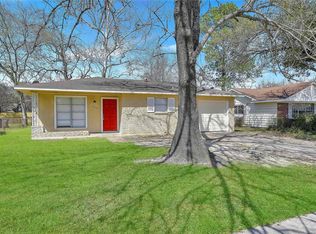 12207 Swan River Dr, Houston, TX 77050