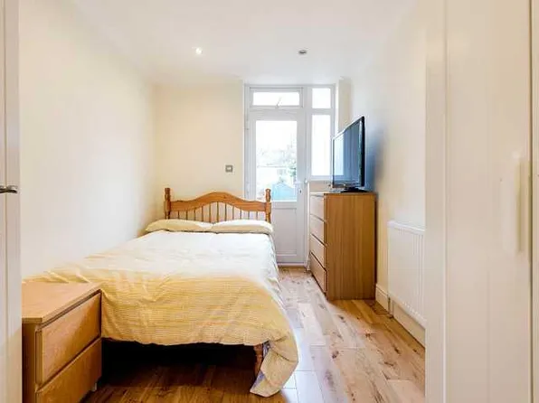 (undisclosed Address), Bronx, NY 10466