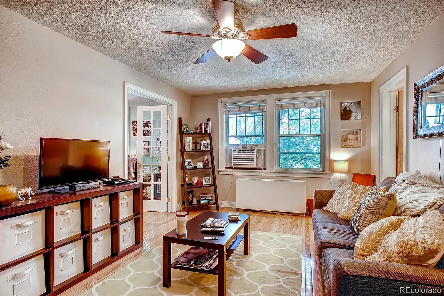 1 bed, 555 sqft, $2,000 — Photo 3