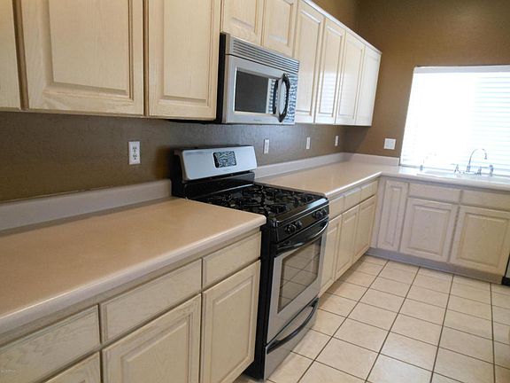 5th image of 3619 E Renee Dr