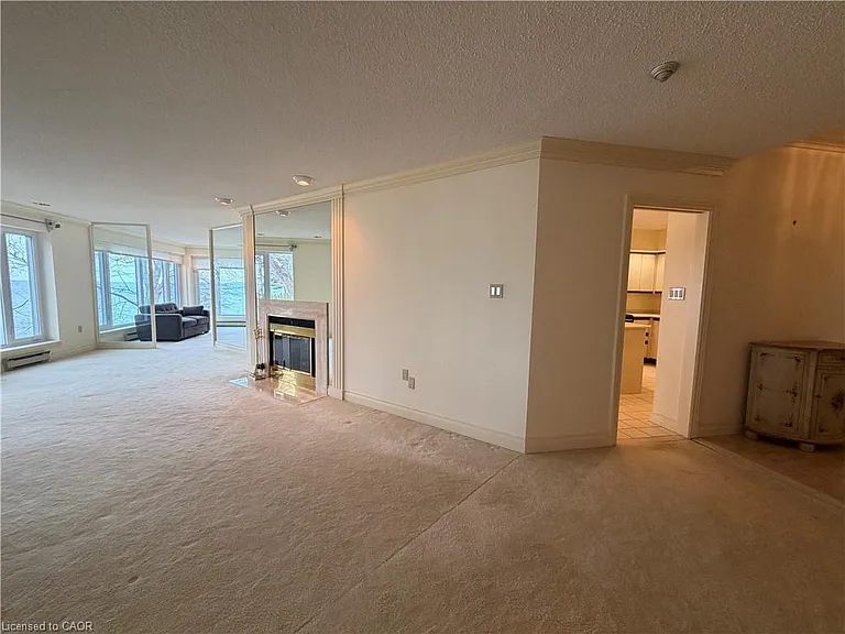 2220 Lakeshore Rd #25 — Photo 5
