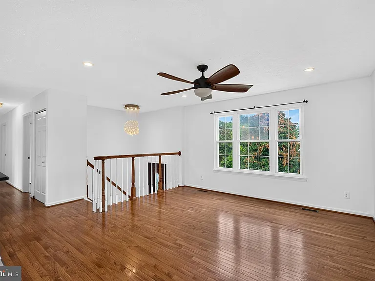 13296 Hollinger Ave — Photo 21