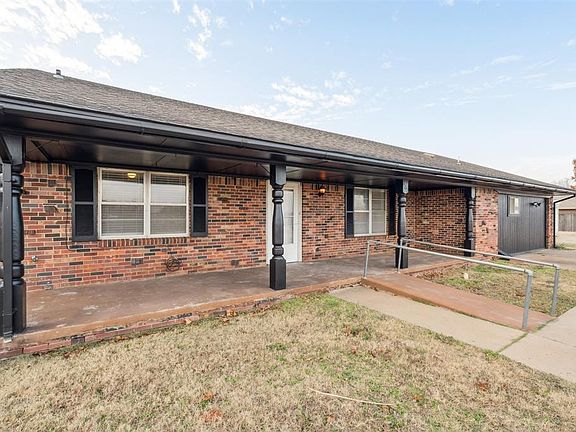 5th image of 202 Walter Way