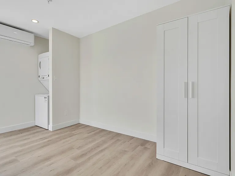 7844 Herschel Ave #106 — Photo 7