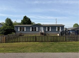 1048 Jackson St, Richmond Dale, OH 45673