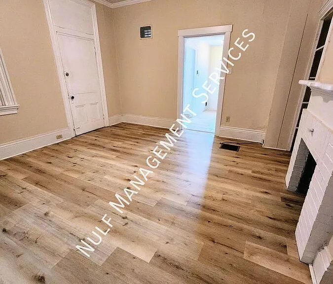 1607 Arlington Ave — Photo 9