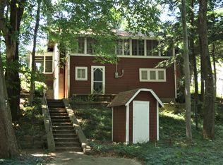 3486 Riverside Dr, Saugatuck, MI 49453