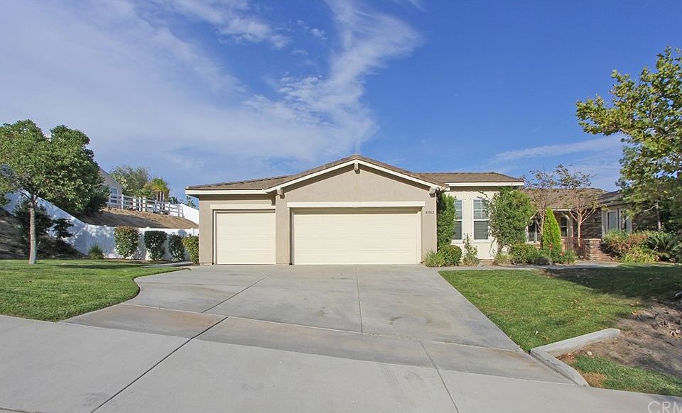 1st image of 43062 Calle Ventura