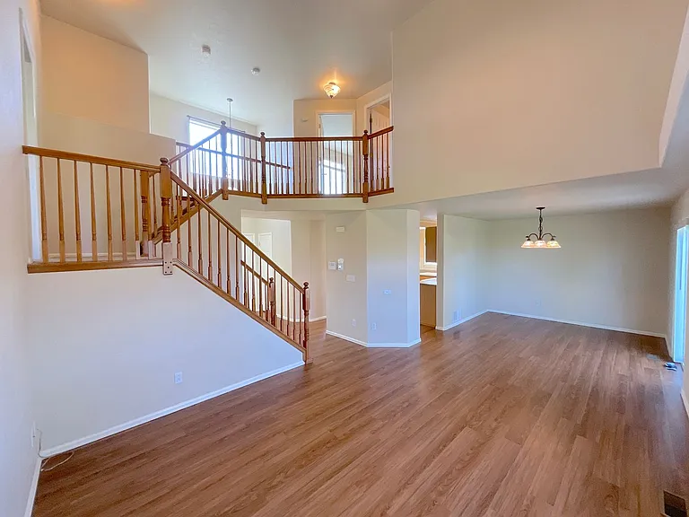 6112 Chivalry Dr — Photo 12