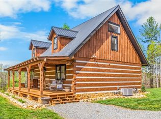 4245 Hillbilly Hollar Dr, East Bend, NC 27018