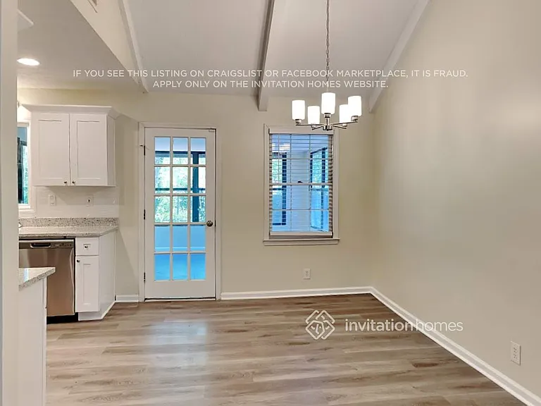 2638 Windmere Dr — Photo 6