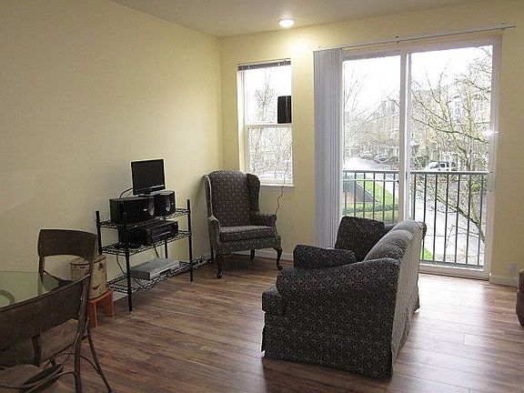 Living Rm