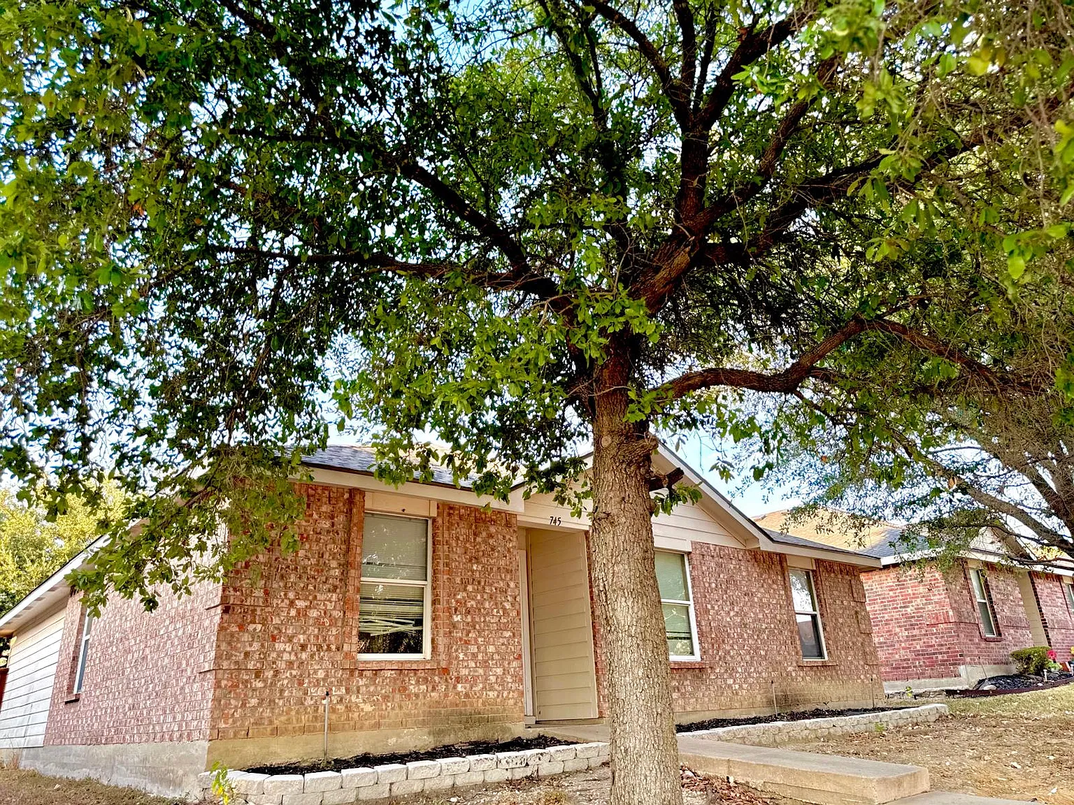 745 Grambling Dr, Dallas, TX 75241 — Photo 1
