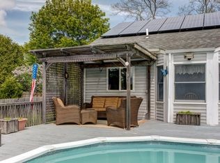 1150 S Harbor Rd, Southold, NY 11971