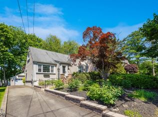 17 Kramer Ave, West Caldwell, NJ 07006