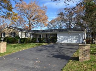 60 Nanci Karen Dr, Warwick, RI 02886