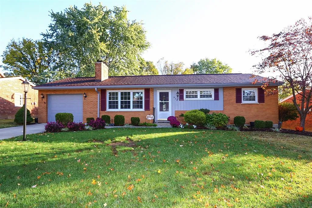 920 Villa Dr photo 1