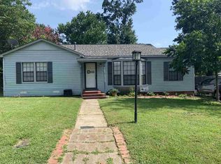 810 Highland Dr, Kilgore, TX 75662