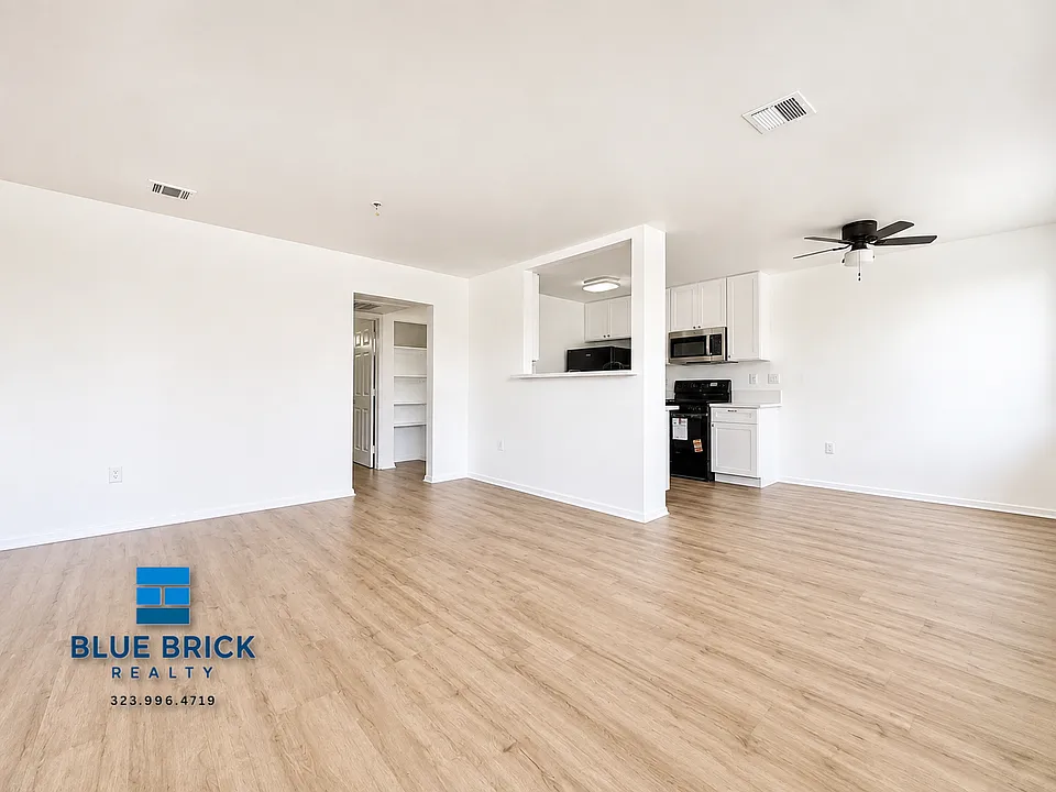7308 Canby Ave #5