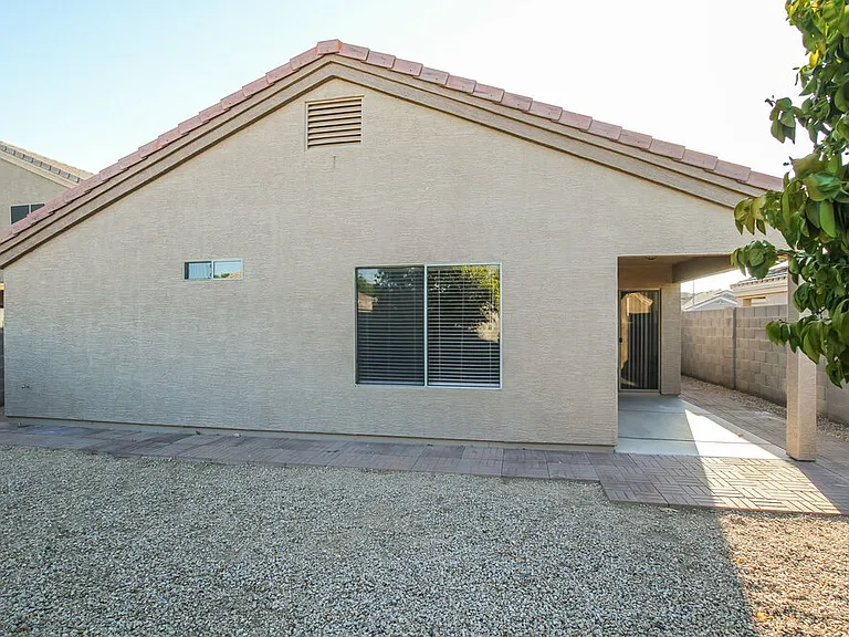 14101 N 127th Ln — Photo 15