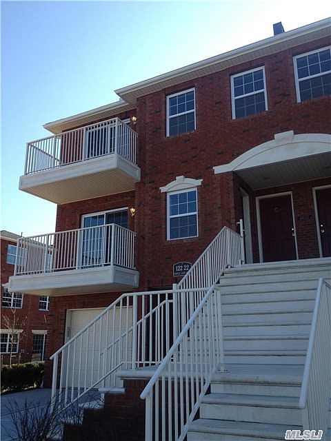 1st image of 12222 Powells Cove Blvd #116