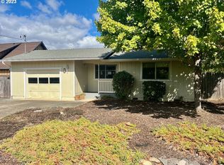 90 SW Brantley Dr, Winston, OR 97496