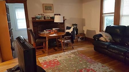 2nd image of 93 Slade St