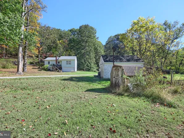 50 Bahns Mill Rd, Red Lion, PA 17356