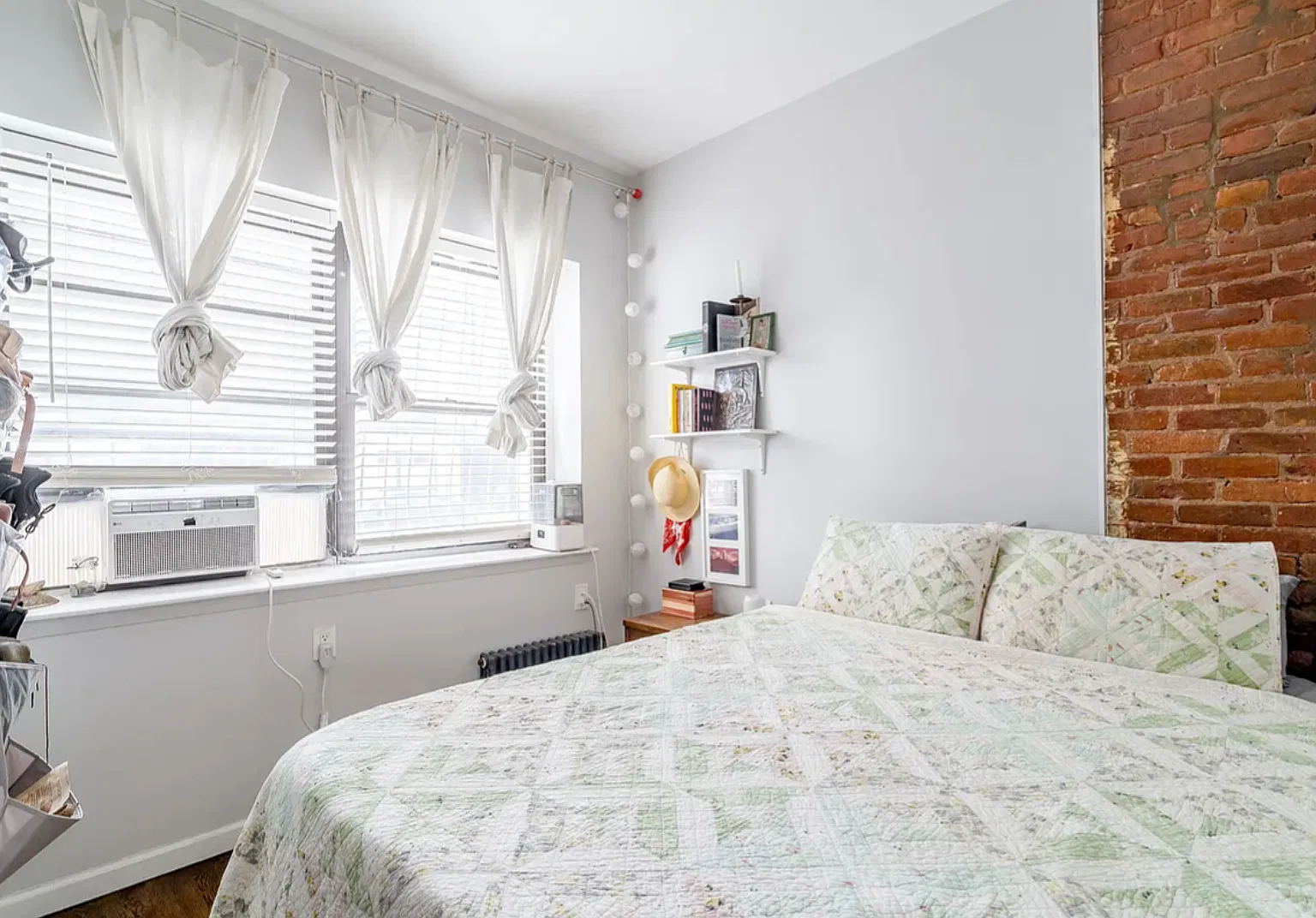 41 Underhill Avenue — Photo 4