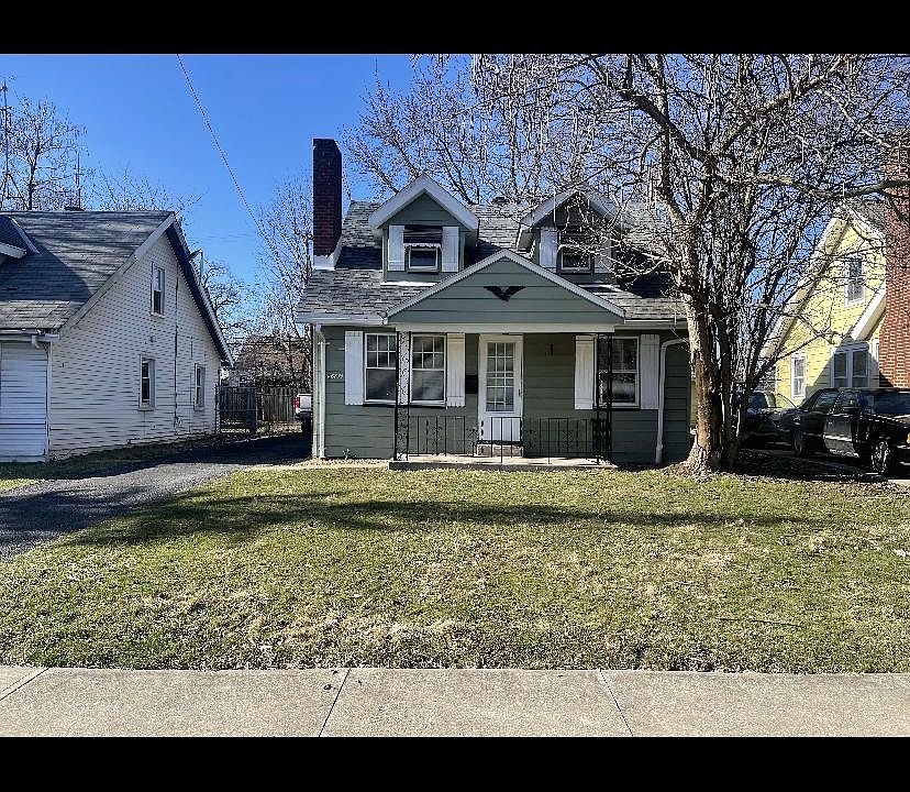 2nd image of 5482 Grasmere Ave