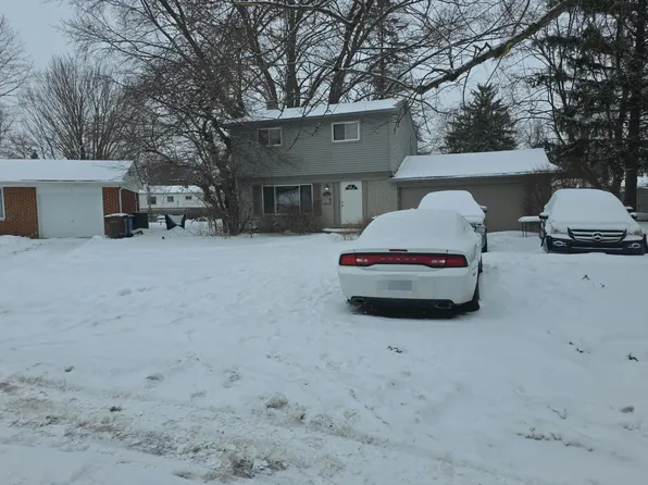 1027 Macarthur Dr, Ypsilanti, MI 48198