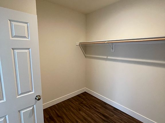 4th image of 538 Kelsando Cir