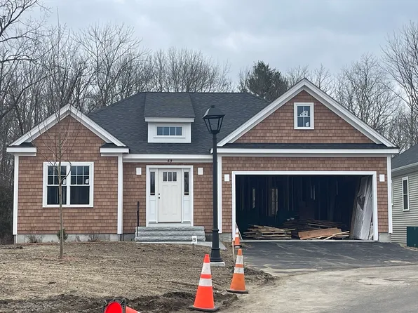 59 Cutter Dr, South Easton, MA 02375