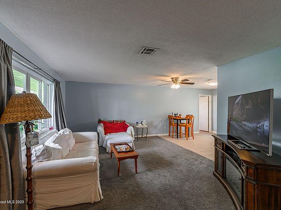3rd image of 480 Kale St
