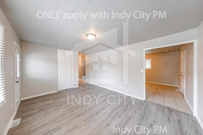 3 bed, 1.0 bath, 925 sqft, $1,450 — Photo 4