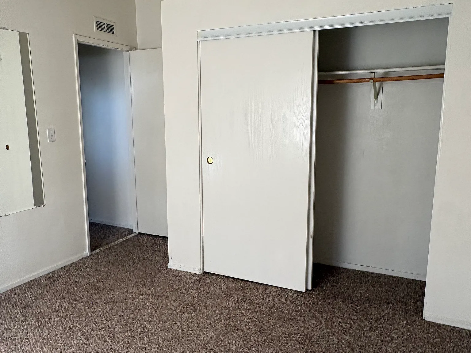409 El Sueno Rd — Photo 1