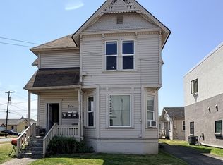 306 Alder St APT 3, Kelso, WA 98626