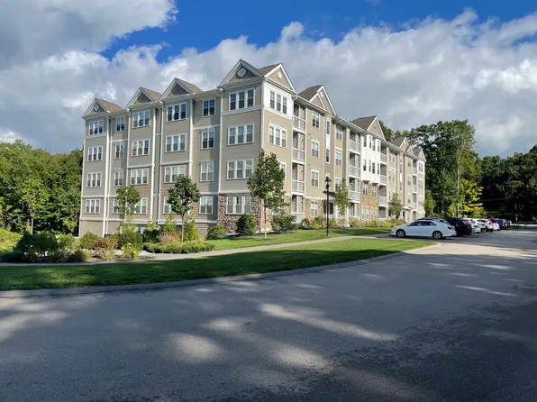 4402 Pennington Dr #4402, Walpole, MA 02081