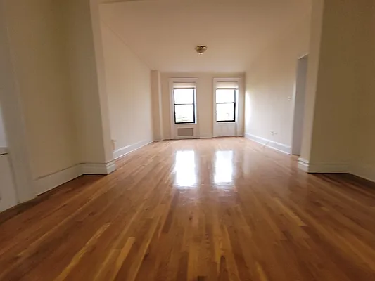 Rented by ONE Manhattan Real Estate | media 11