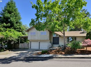 2295 Warren St, Eugene, OR 97405