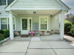 16 Santa Fe Ct, Tinton Falls, NJ 07712