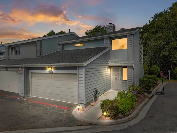 285 Durian St, Vista, CA 92083