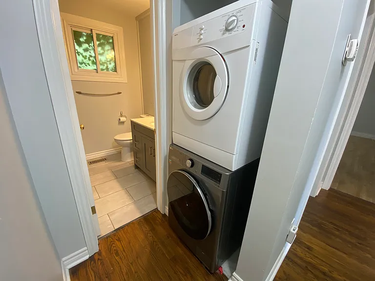 587 Bourne Pl #1 — Photo 11